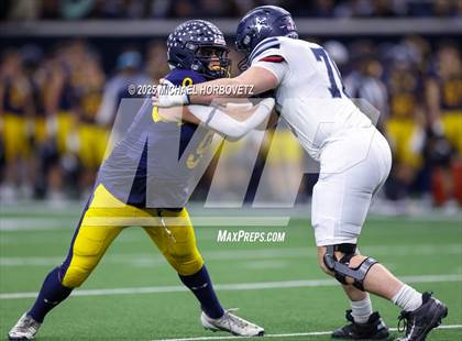 Thumbnail 2 in Highland Park vs. Lone Star (UIL 5A D1 Quarterfinals) photogallery.