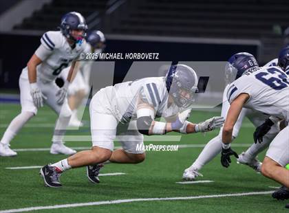 Thumbnail 3 in Highland Park vs. Lone Star (UIL 5A D1 Quarterfinals) photogallery.