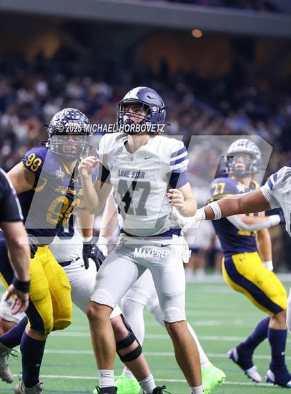 Thumbnail 2 in Highland Park vs. Lone Star (UIL 5A D1 Quarterfinals) photogallery.