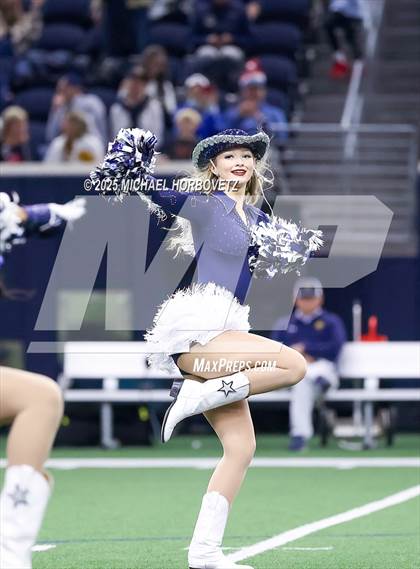 Thumbnail 2 in Highland Park vs. Lone Star (UIL 5A D1 Quarterfinals) photogallery.