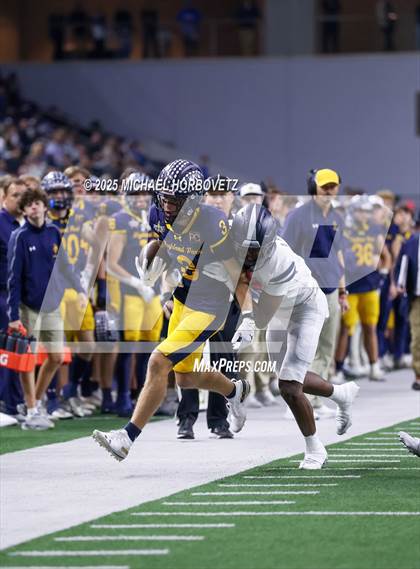 Thumbnail 3 in Highland Park vs. Lone Star (UIL 5A D1 Quarterfinals) photogallery.