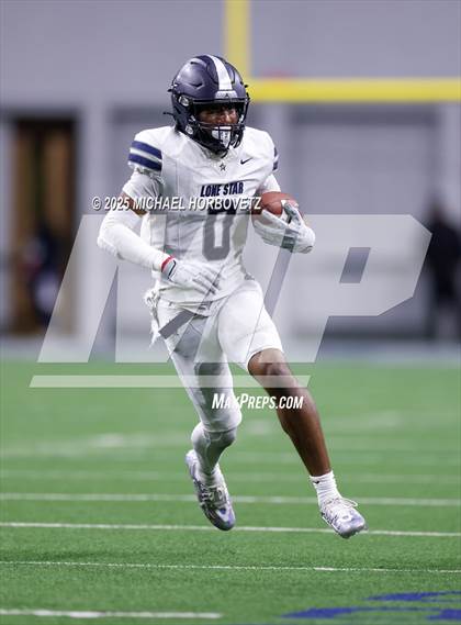 Thumbnail 2 in Highland Park vs. Lone Star (UIL 5A D1 Quarterfinals) photogallery.