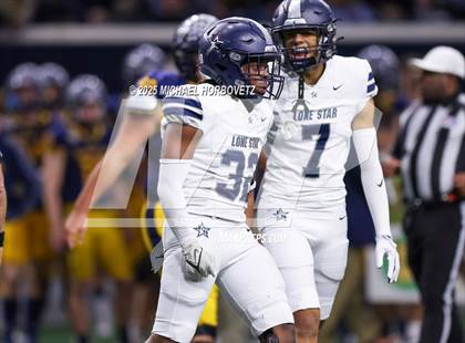 Thumbnail 3 in Highland Park vs. Lone Star (UIL 5A D1 Quarterfinals) photogallery.