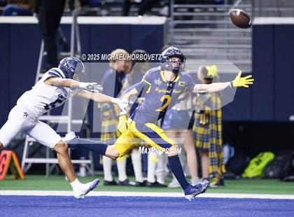 Thumbnail 2 in Highland Park vs. Lone Star (UIL 5A D1 Quarterfinals) photogallery.