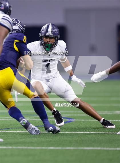 Thumbnail 3 in Highland Park vs. Lone Star (UIL 5A D1 Quarterfinals) photogallery.