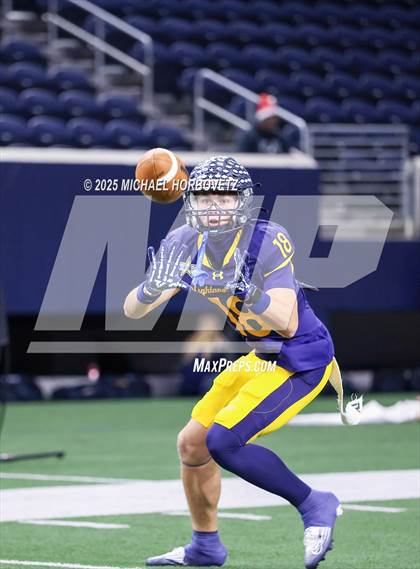 Thumbnail 1 in Highland Park vs. Lone Star (UIL 5A D1 Quarterfinals) photogallery.