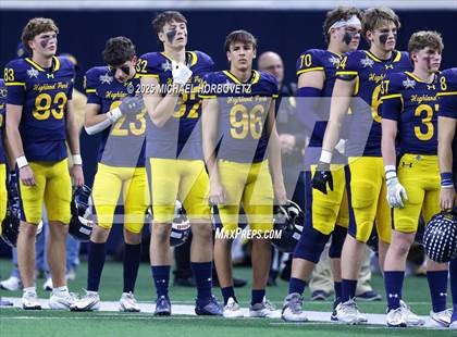 Thumbnail 2 in Highland Park vs. Lone Star (UIL 5A D1 Quarterfinals) photogallery.
