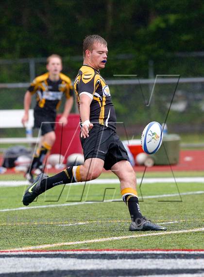 Thumbnail 2 in New London vs Madison (Division 2 Semifinal) photogallery.