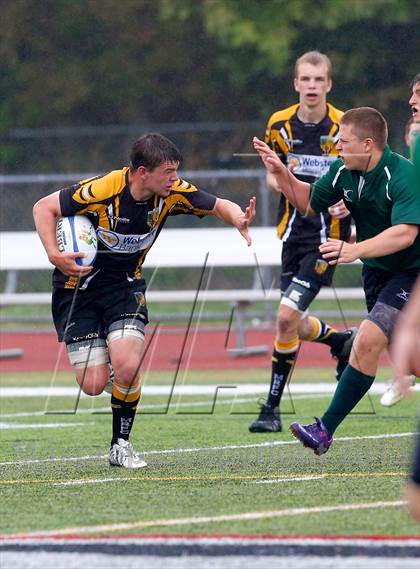 Thumbnail 3 in New London vs Madison (Division 2 Semifinal) photogallery.
