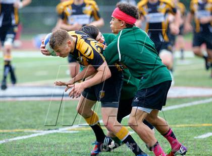 Thumbnail 3 in New London vs Madison (Division 2 Semifinal) photogallery.