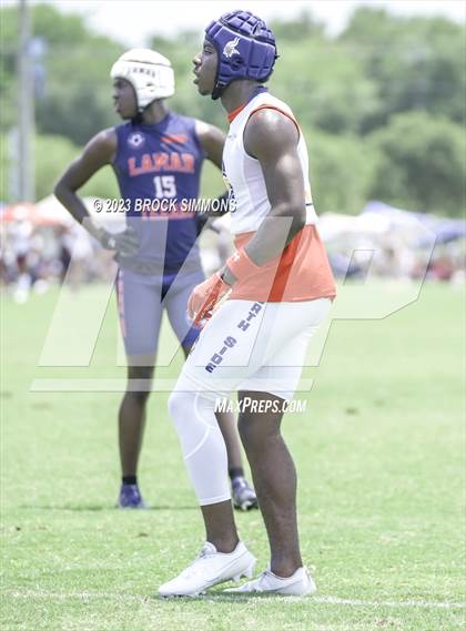 Thumbnail 3 in Lamar vs Lamar (Texas State 7 on 7) photogallery.