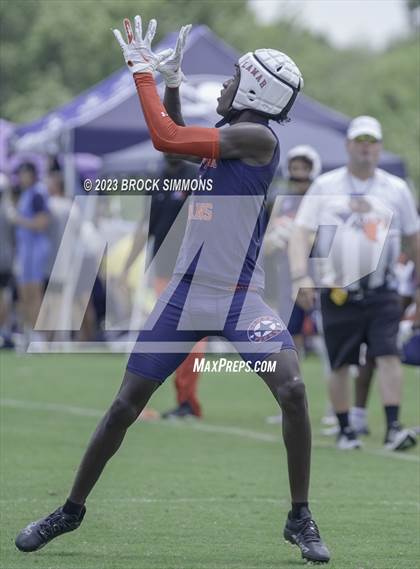 Thumbnail 1 in Lamar vs Lamar (Texas State 7 on 7) photogallery.