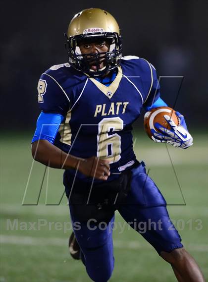Thumbnail 2 in North Haven @ Platt (CIAC Class L Quarterfinal) photogallery.