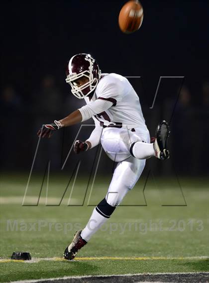 Thumbnail 2 in North Haven @ Platt (CIAC Class L Quarterfinal) photogallery.
