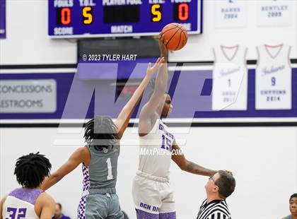 Thumbnail 3 in Indianapolis Washington @ Ben Davis photogallery.