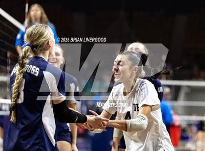 Thumbnail 3 in Windsor vs. University (CHSAA 4A Final) photogallery.