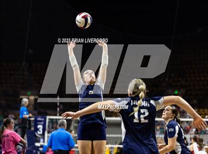 Thumbnail 3 in Windsor vs. University (CHSAA 4A Final) photogallery.