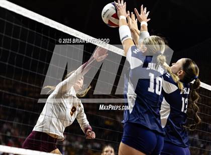 Thumbnail 3 in Windsor vs. University (CHSAA 4A Final) photogallery.