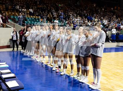 Thumbnail 2 in Windsor vs. University (CHSAA 4A Final) photogallery.