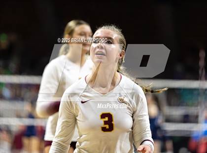 Thumbnail 1 in Windsor vs. University (CHSAA 4A Final) photogallery.