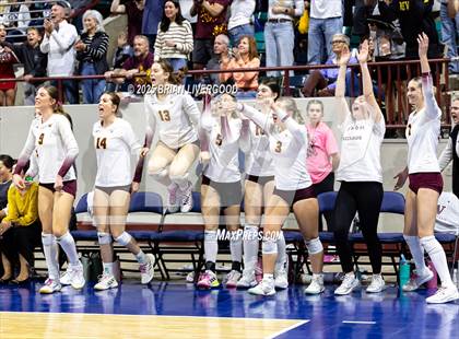 Thumbnail 2 in Windsor vs. University (CHSAA 4A Final) photogallery.