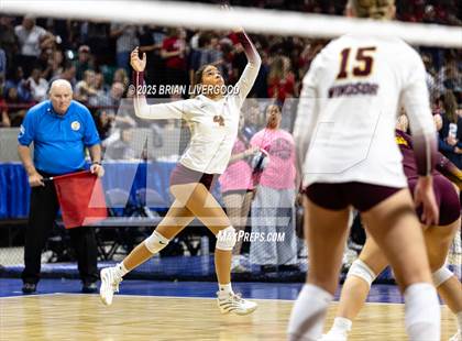 Thumbnail 3 in Windsor vs. University (CHSAA 4A Final) photogallery.