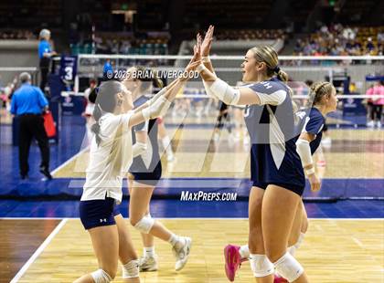 Thumbnail 2 in Windsor vs. University (CHSAA 4A Final) photogallery.