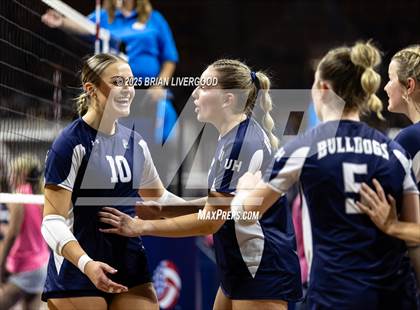 Thumbnail 3 in Windsor vs. University (CHSAA 4A Final) photogallery.