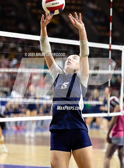 Thumbnail 2 in Windsor vs. University (CHSAA 4A Final) photogallery.