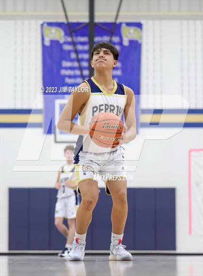 Thumbnail 2 in Woodson @ Perrin-Whitt photogallery.