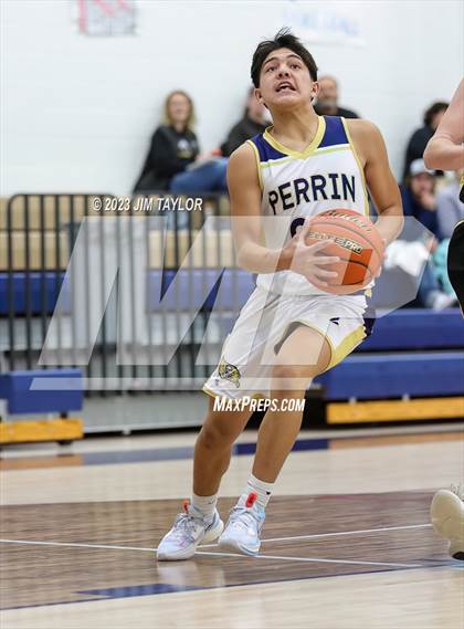 Thumbnail 2 in Woodson @ Perrin-Whitt photogallery.