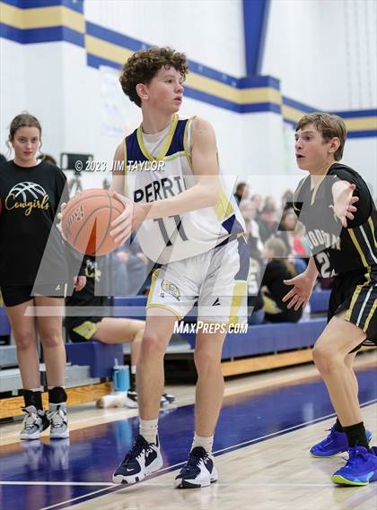 Thumbnail 1 in Woodson @ Perrin-Whitt photogallery.