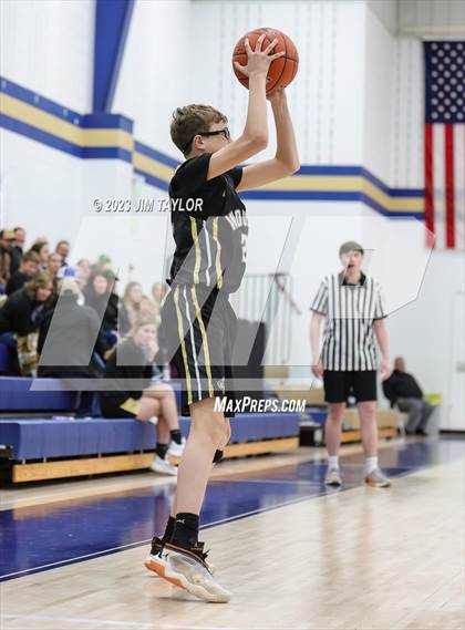 Thumbnail 1 in Woodson @ Perrin-Whitt photogallery.