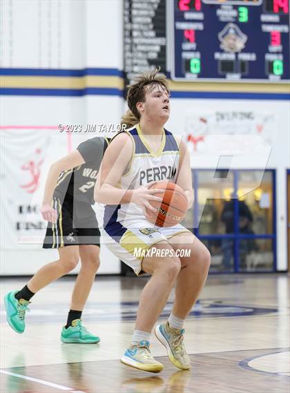 Thumbnail 3 in Woodson @ Perrin-Whitt photogallery.