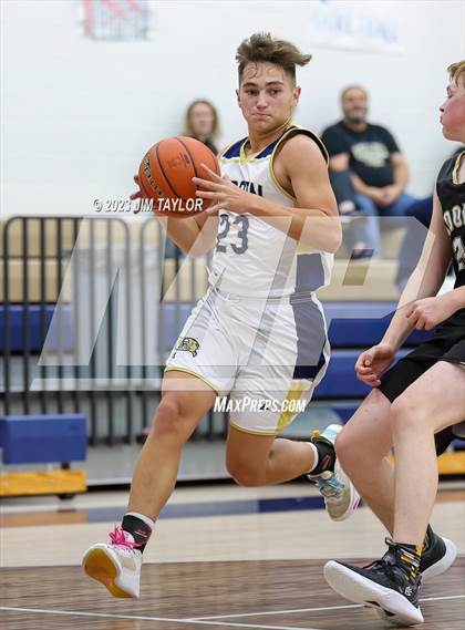 Thumbnail 2 in Woodson @ Perrin-Whitt photogallery.