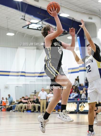 Thumbnail 2 in Woodson @ Perrin-Whitt photogallery.