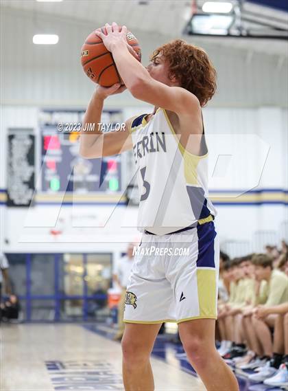 Thumbnail 2 in Woodson @ Perrin-Whitt photogallery.
