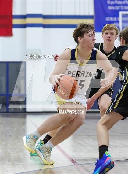 Thumbnail 1 in Woodson @ Perrin-Whitt photogallery.