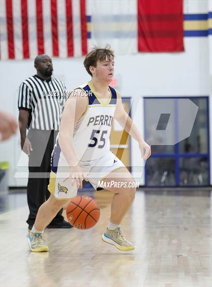Thumbnail 1 in Woodson @ Perrin-Whitt photogallery.