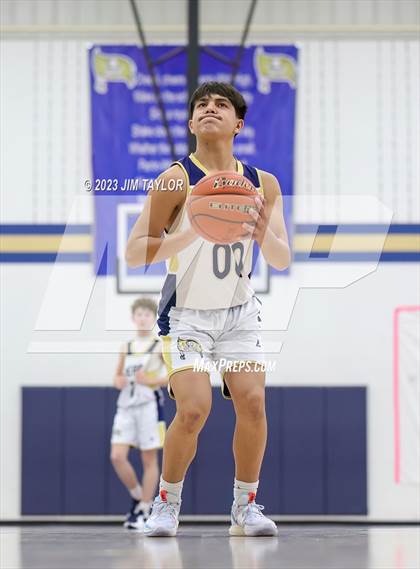 Thumbnail 3 in Woodson @ Perrin-Whitt photogallery.