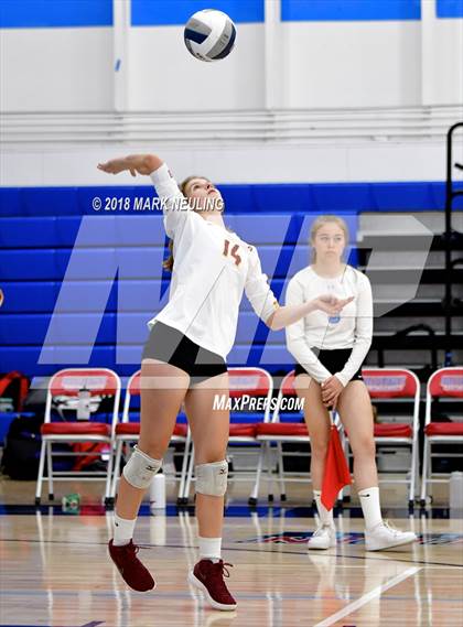 Thumbnail 3 in Menlo-Atherton @ Hillsdale photogallery.