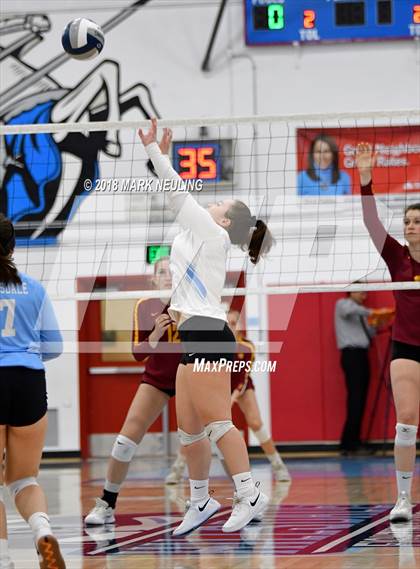 Thumbnail 2 in Menlo-Atherton @ Hillsdale photogallery.