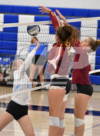Thumbnail 3 in Menlo-Atherton @ Hillsdale photogallery.