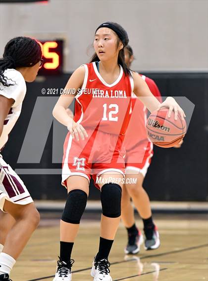 Thumbnail 2 in Mira Loma vs. Natomas (Nighthawk Christmas Classic) photogallery.