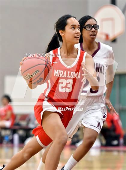 Thumbnail 3 in Mira Loma vs. Natomas (Nighthawk Christmas Classic) photogallery.