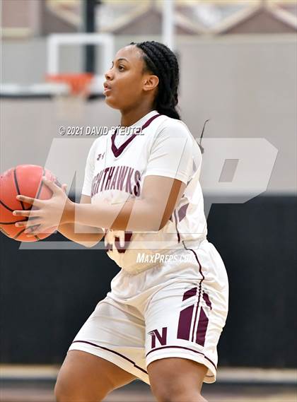 Thumbnail 3 in Mira Loma vs. Natomas (Nighthawk Christmas Classic) photogallery.