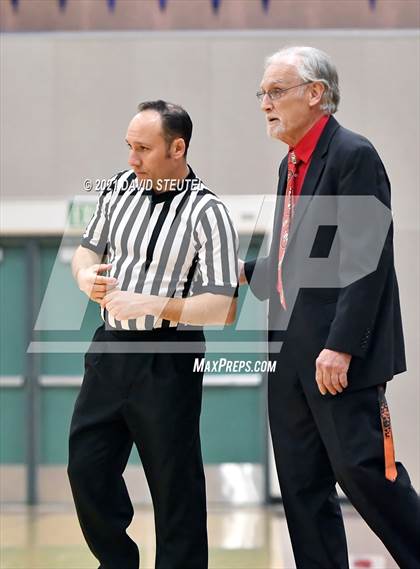Thumbnail 2 in Mira Loma vs. Natomas (Nighthawk Christmas Classic) photogallery.