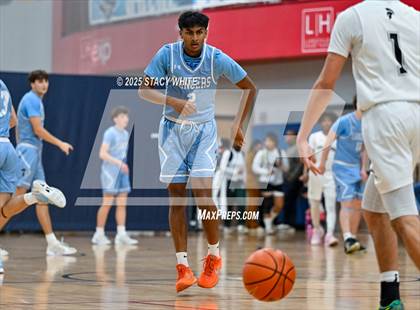 Thumbnail 3 in City of Life Christian Academy vs. St. Mary's (Tampa Bay Christmas Invitational) photogallery.