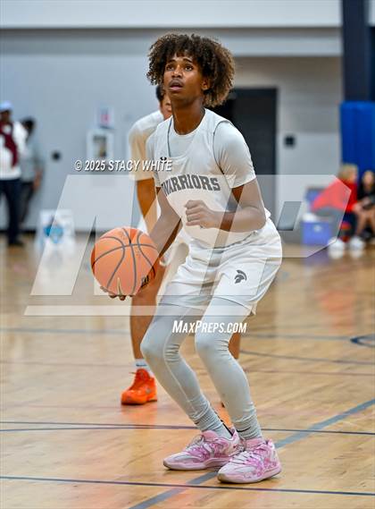 Thumbnail 1 in City of Life Christian Academy vs. St. Mary's (Tampa Bay Christmas Invitational) photogallery.