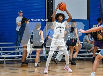 Thumbnail 3 in City of Life Christian Academy vs. St. Mary's (Tampa Bay Christmas Invitational) photogallery.